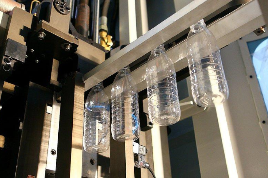 botol plastik bening tidak mudah pudar